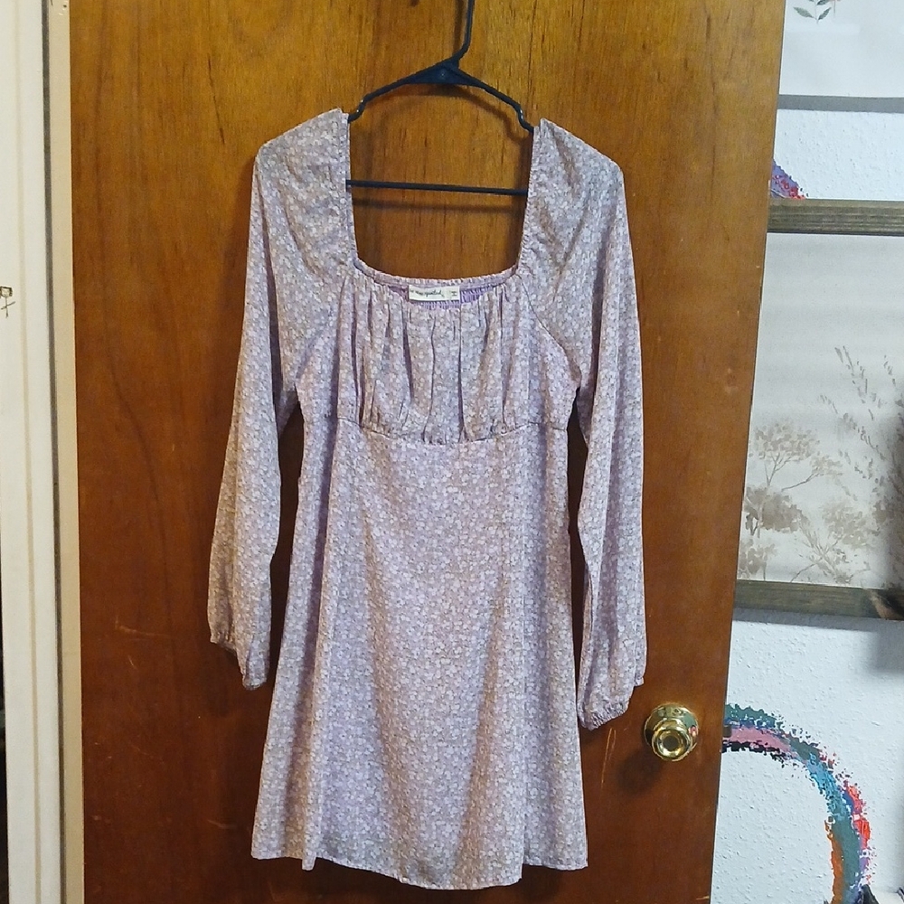 Floral Long Sleeve Dress(close Up Of Pattern)